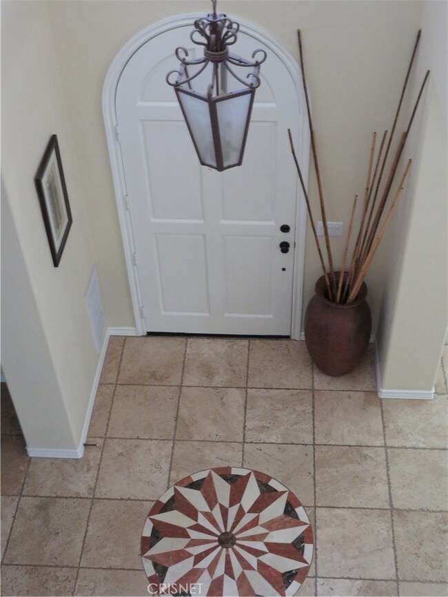 25062 Shady Glen Ct, Stevenson Ranch, CA 91381 - photo 6