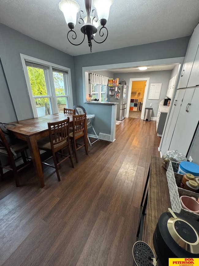 1709 L St, Tekamah, NE 68061 - photo 5