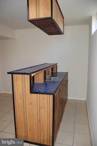 4405 Hillside Ct, Alexandria, VA 22306 - photo 4