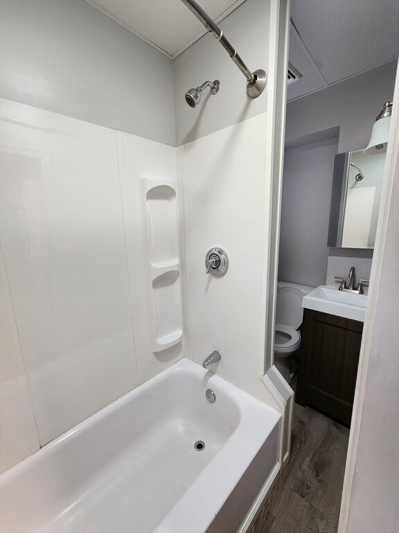 920 Pine St unit 3E, Fall River, MA 02720 - photo 4