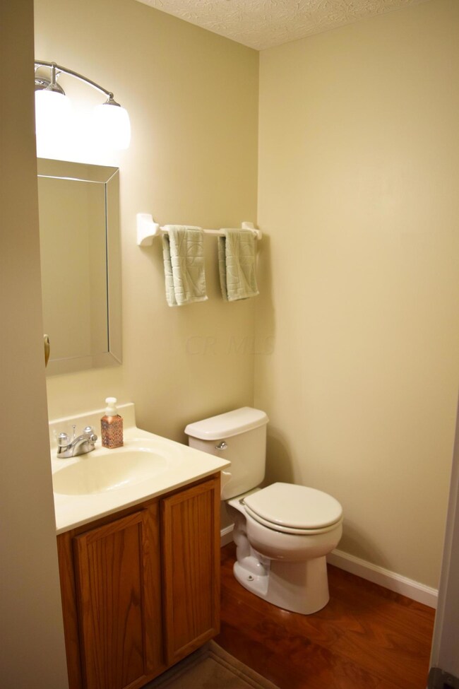 Entry powder room