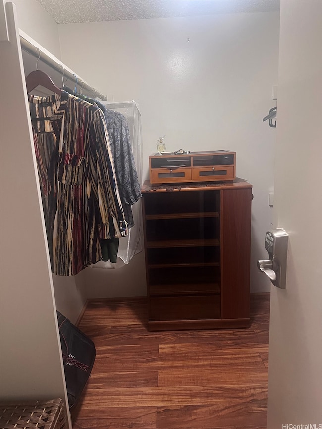 Yacht Harbor Towers unit 3107, Honolulu, HI 96815 - photo 4