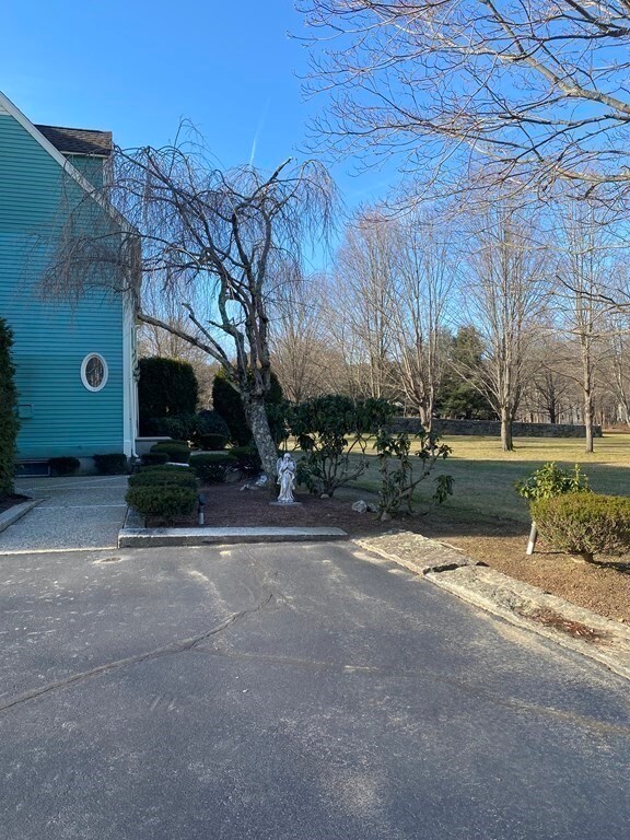 26 N Main St unit B, Upton, MA 01568 - photo 6