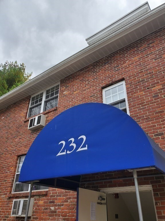 232 Low St unit 23, Newburyport, MA 01950 - photo 2
