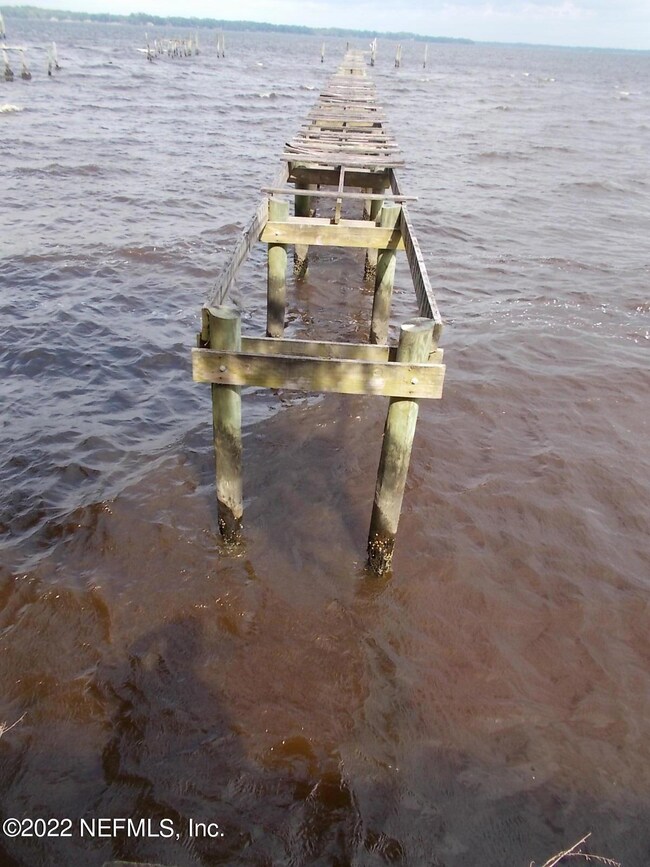 Dock 2