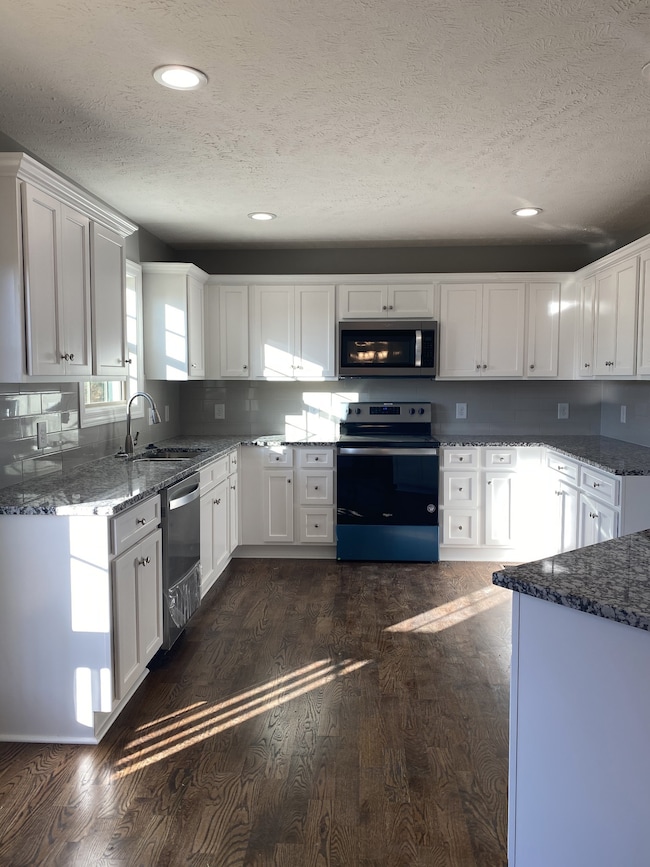 304 Rose Ln, Shelbyville, TN 37160 - photo 6