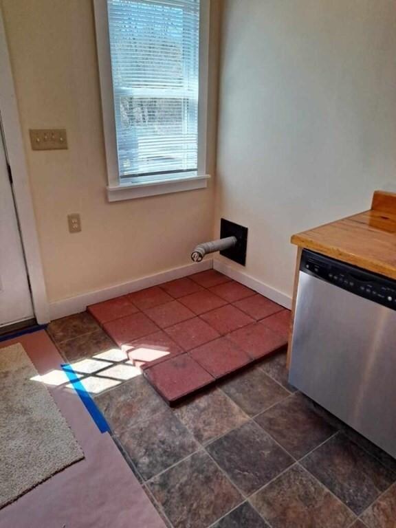 157 W Main St, Orange, MA 01364 - photo 5