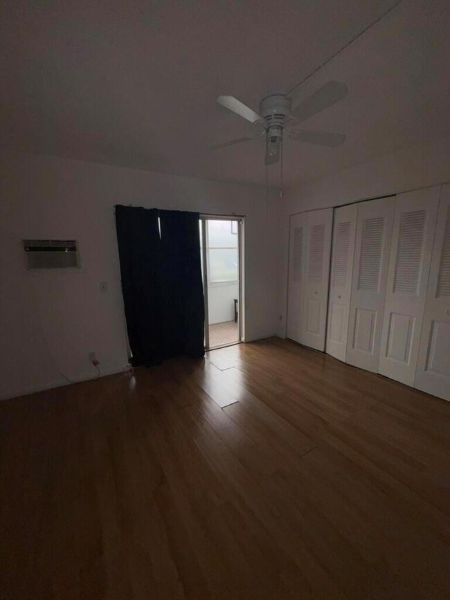 8 Canterbury A, West Palm Beach, FL 33417 - photo 6