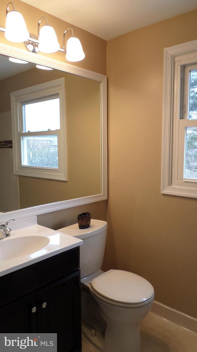 4106 Crosswick Turn, Bowie, MD 20715 - photo 7