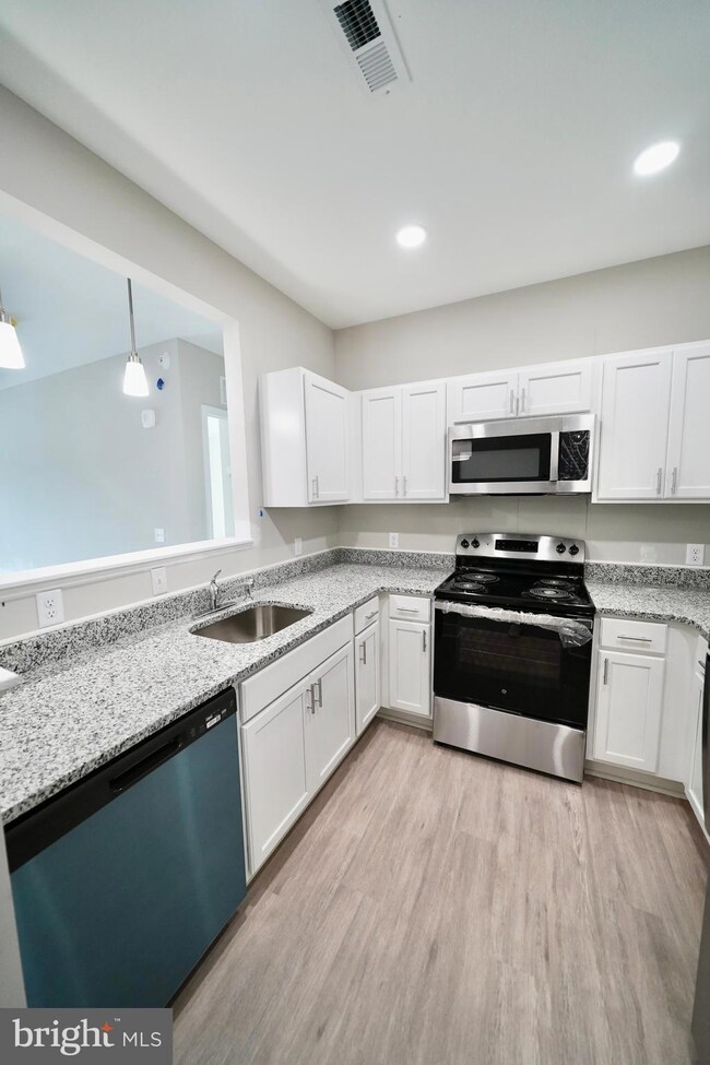 30609 Cedar Neck Rd unit 3101, Ocean View, DE 19970 - photo 6