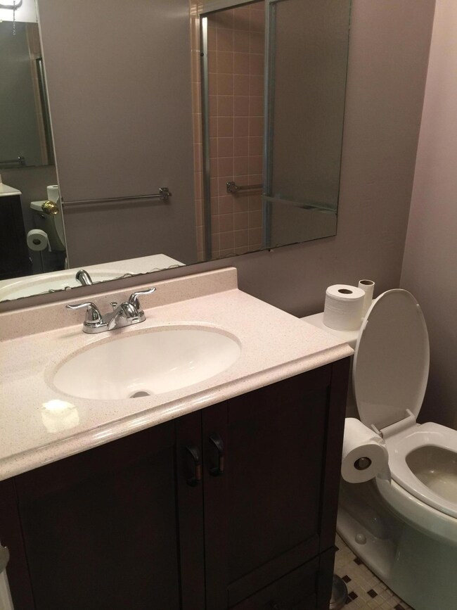 184 Cross Slope Ct unit A, Manalapan, NJ 07726 - photo 3