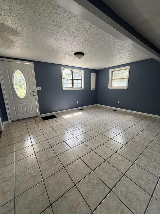 173 Stanley St, Dalton, GA 30721 - photo 3