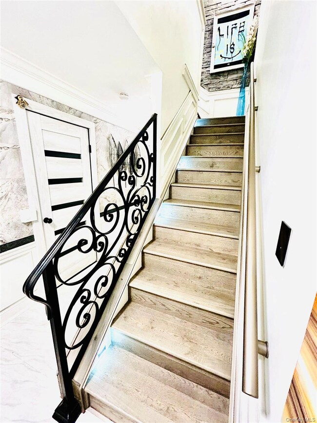 58 Rialto Way, Patchogue, NY 11772 - photo 7