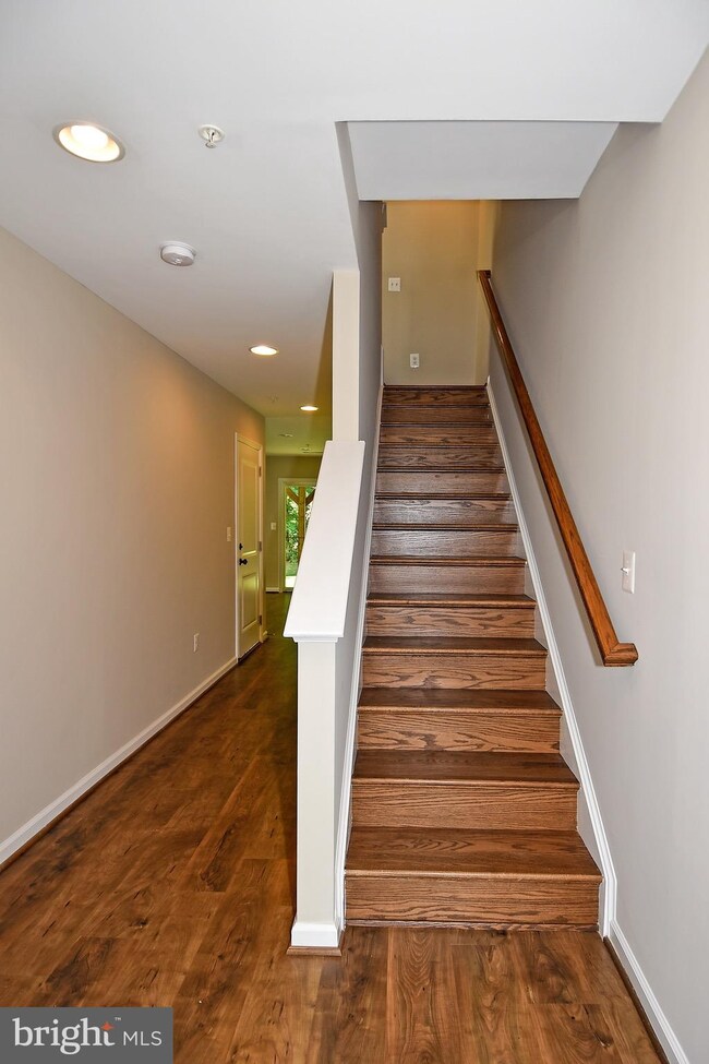 22414 Glenbow Way, Clarksburg, MD 20871 - photo 2