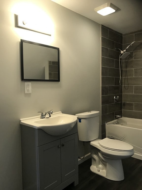 24 Potter St unit 3, South Dartmouth, MA 02748 - photo 7