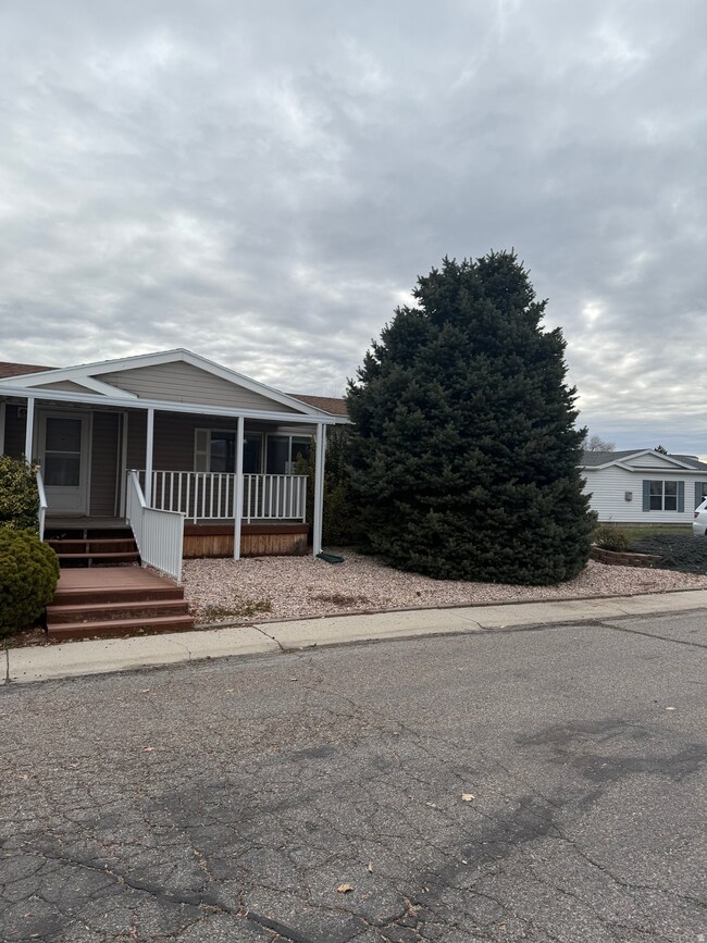 1111 N 2000 W unit 21, Ogden, UT 84404 - photo 2