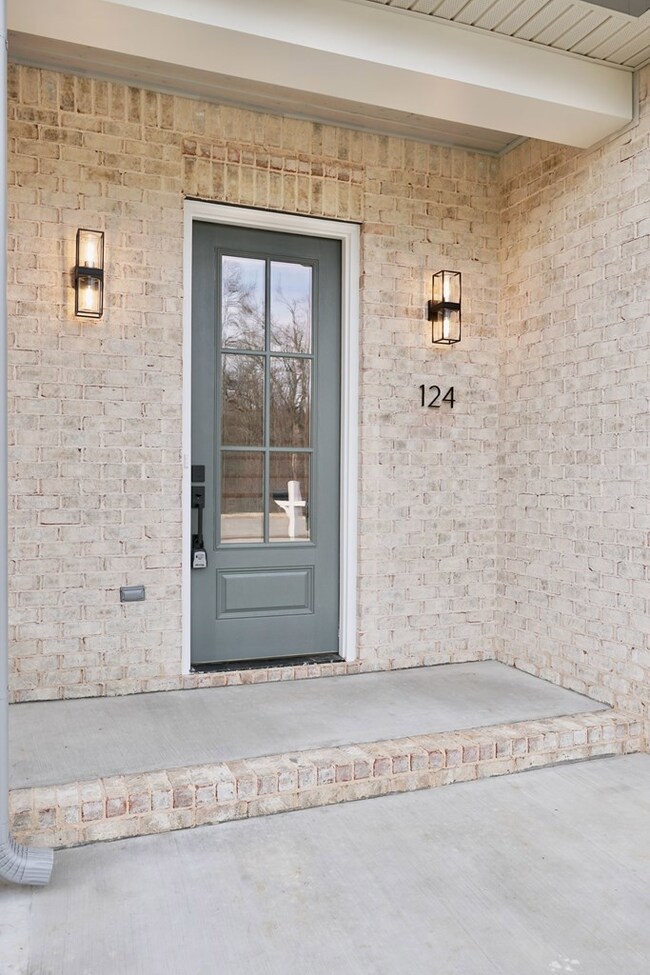 124 Glen Abby Dr, Cookeville, TN 38506 - photo 2