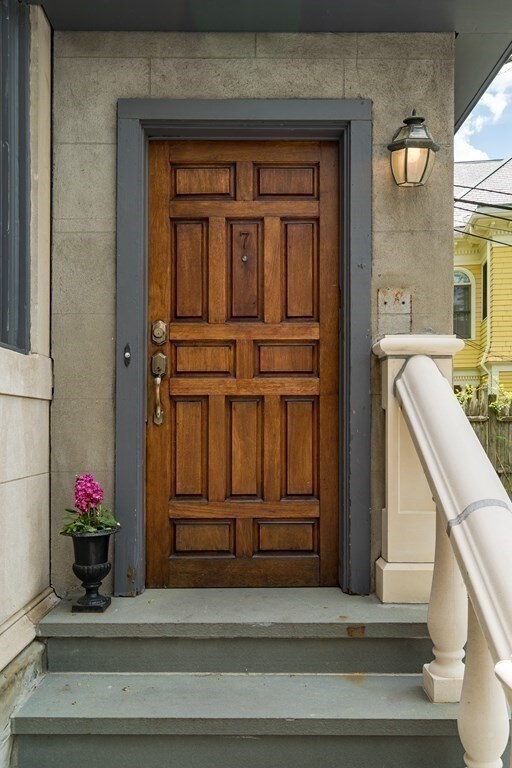 41 Winslow Rd unit 7, Brookline, MA 02446 - photo 2