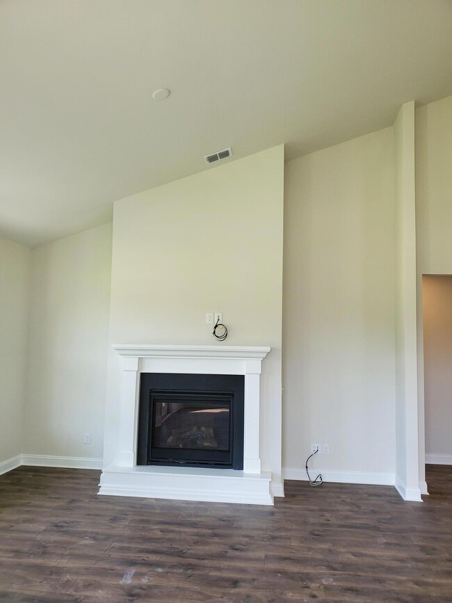 241 Bering Ln, Summerville, SC 29486 - photo 7