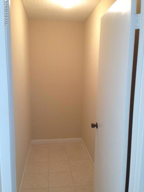 640 N Nova - Storage Closet