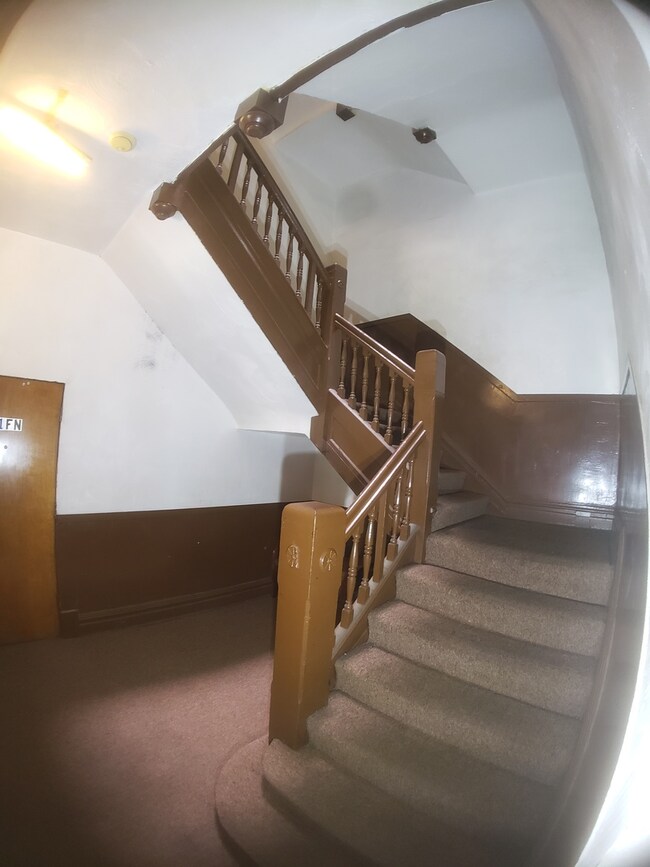 6529 S Kimbark Ave unit 1R, Chicago, IL 60637 - photo 5