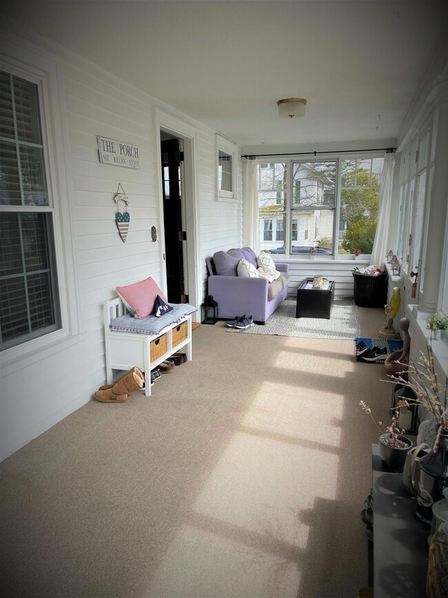 Glassed in porch