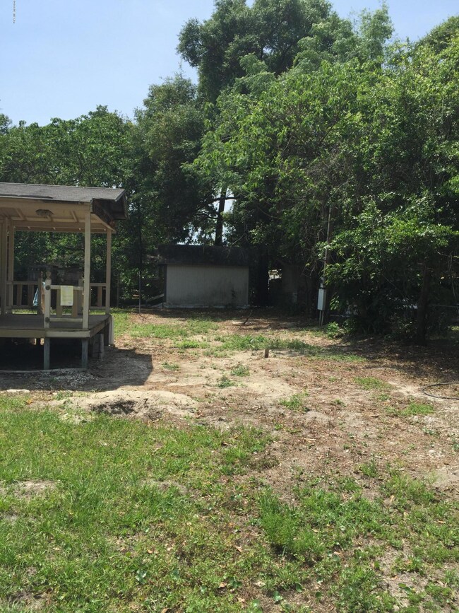 8422 Eaton Ave, Jacksonville, FL 32211 - photo 2