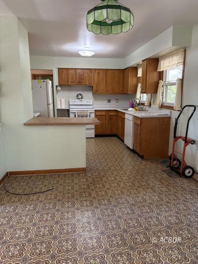 7 Elizabeth Dr, Athens, OH 45701 - photo 7