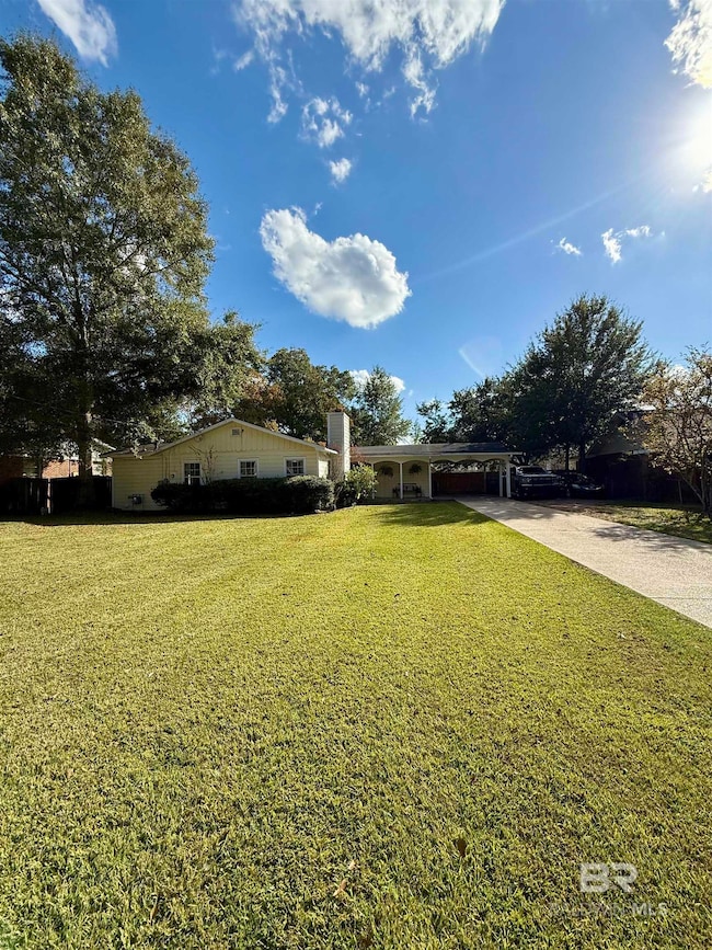 327 1st Ave, Saraland, AL 36571 - photo 2