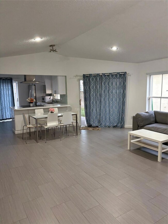 4314 SW 72nd Way, Davie, FL 33314 - photo 5