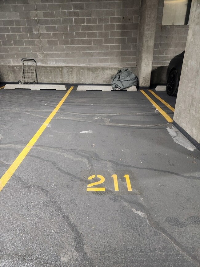 Museum Park Place & Harbor View unit GU211, Chicago, IL 60616 - photo 2