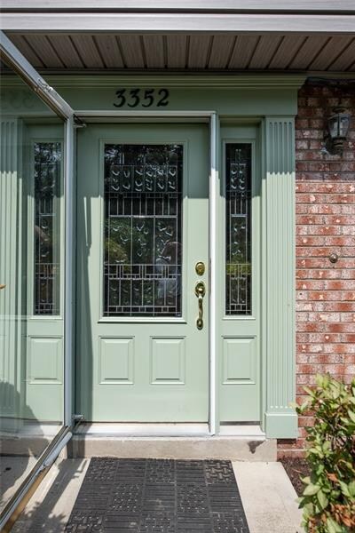 Beautiful Front door Entrance!