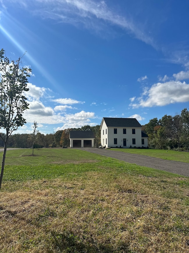 277 Moosup Pond Rd, Plainfield, CT 06354 - photo 3