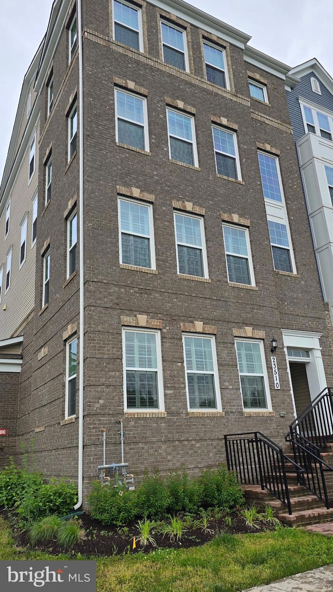 23510 Overlook Park Dr unit D1, Clarksburg, MD 20871 - photo 2