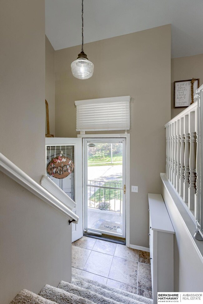 5640 N 131st St, Omaha, NE 68164 - photo 4