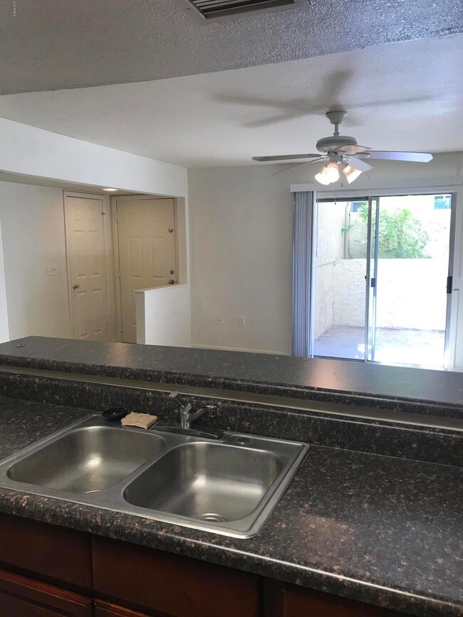 1331 W Baseline Rd unit 107, Mesa, AZ 85202 - photo 5