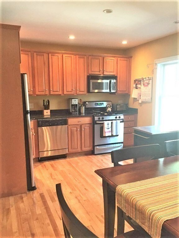 764 E 6th St unit 1, Boston, MA 02127 - photo 3