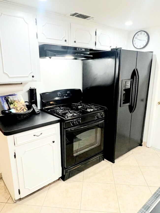 7625 Parker Rd, Houston, TX 77016 - photo 3