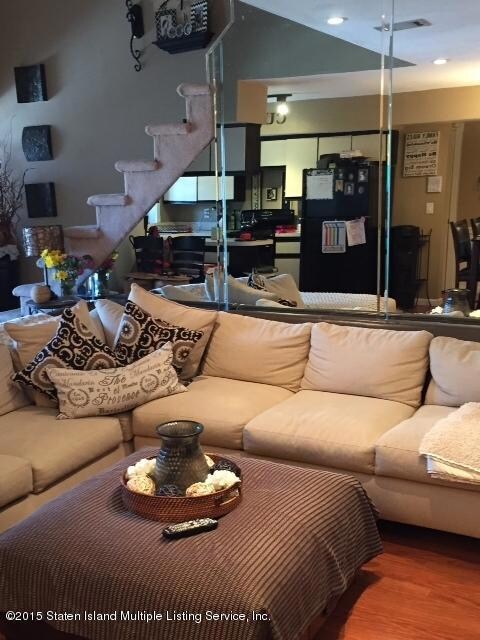 unlisted-address, Staten Island, NY 10314 - photo 6