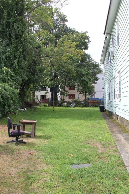 7 Pembroke St, Worcester, MA 01610 - photo 5