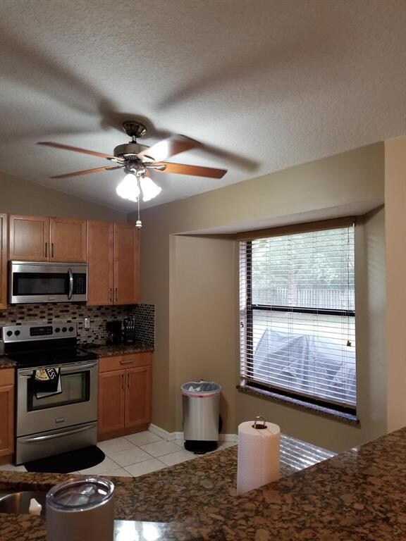 kitchen2
