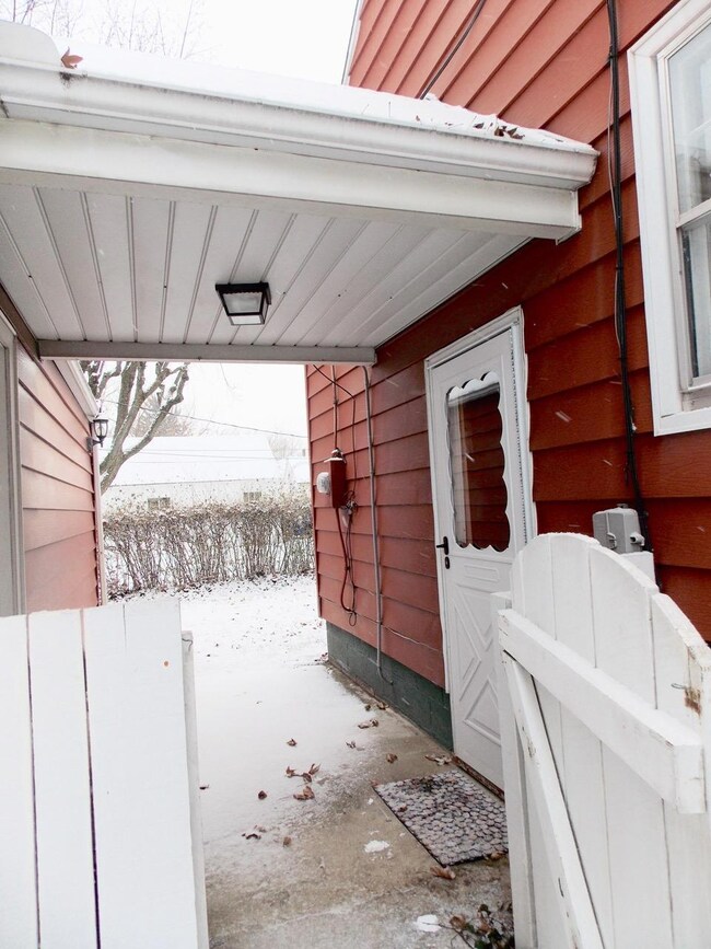 936 Karl St, Columbus, OH 43227 - photo 3