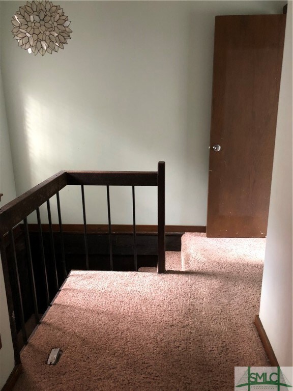 127 W Jones Ln, Savannah, GA 31401 - photo 5