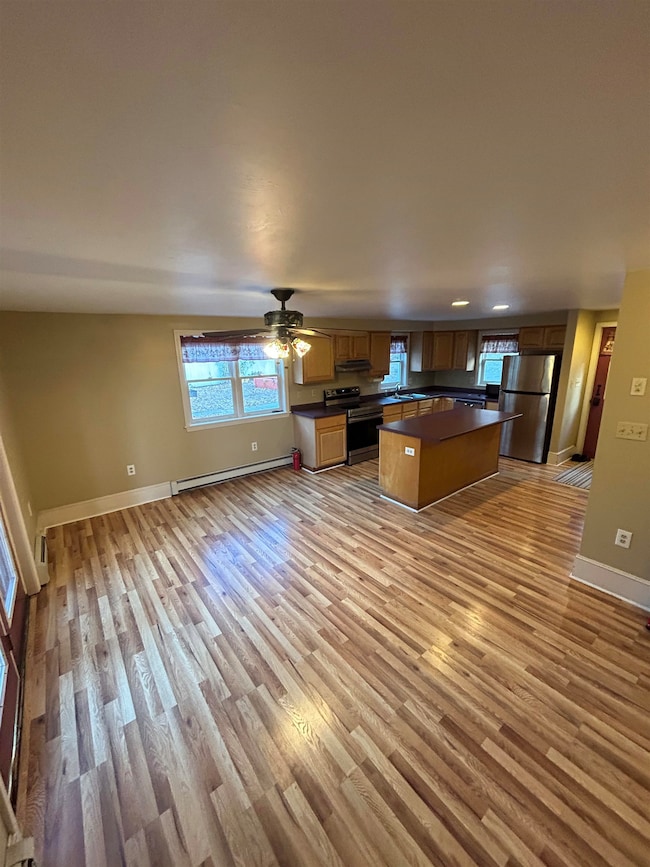 71 Winnipesaukee St, Franklin, NH 03235 - photo 3
