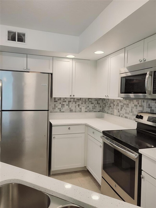 4528 Commander Dr unit 2011, Orlando, FL 32822 - photo 7