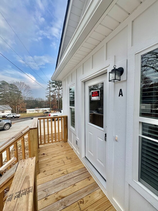 4327 Cronan Dr unit A, Cohutta, GA 30710 - photo 3