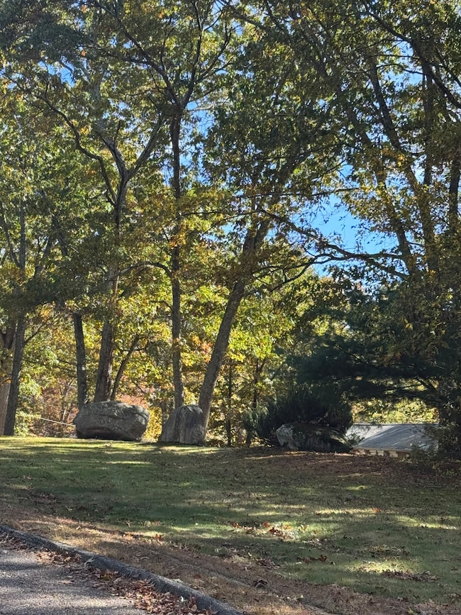 Renwood Apartments, Storrs Mansfield, CT 06268 - photo 3