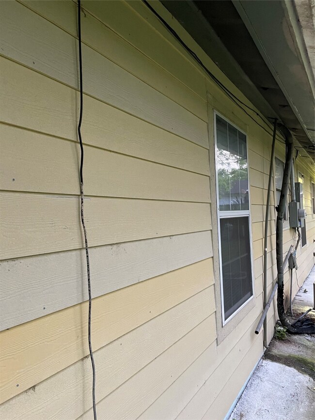 2631 Mooney Rd, Houston, TX 77093 - photo 5