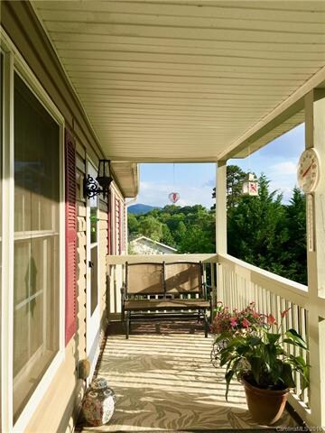 16 Ramona Dr, Leicester, NC 28748 - photo 5