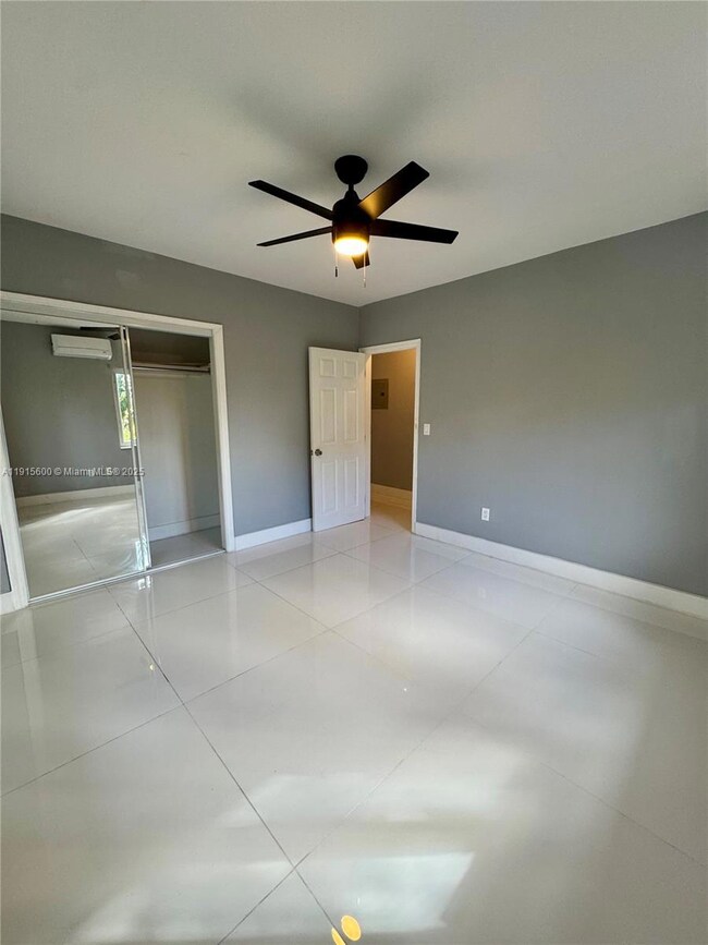 300 Mendoza Ave unit 3, Miami, FL 33134 - photo 6